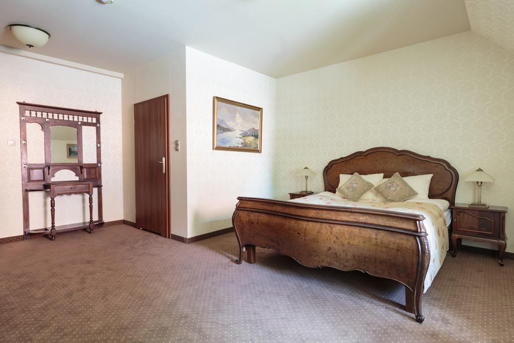 Hotel Folwark Ζγκιες Δωμάτιο φωτογραφία